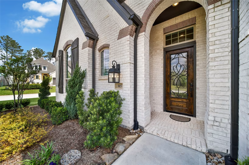 Photo 3 of 305 Mallory Court, Montgomery, TX