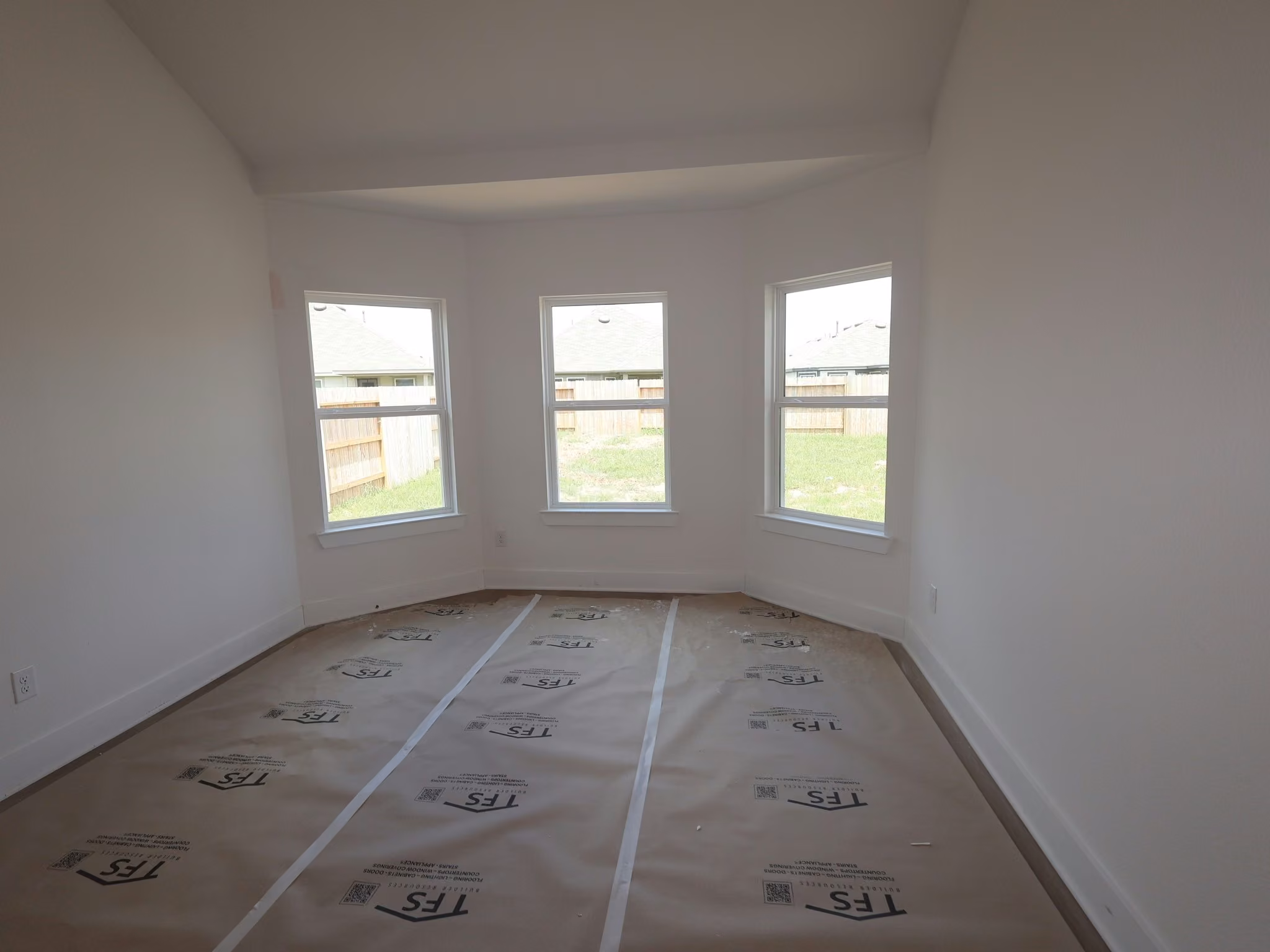 Photo 4 of 5819 Blazing Light Lane, Fulshear, TX