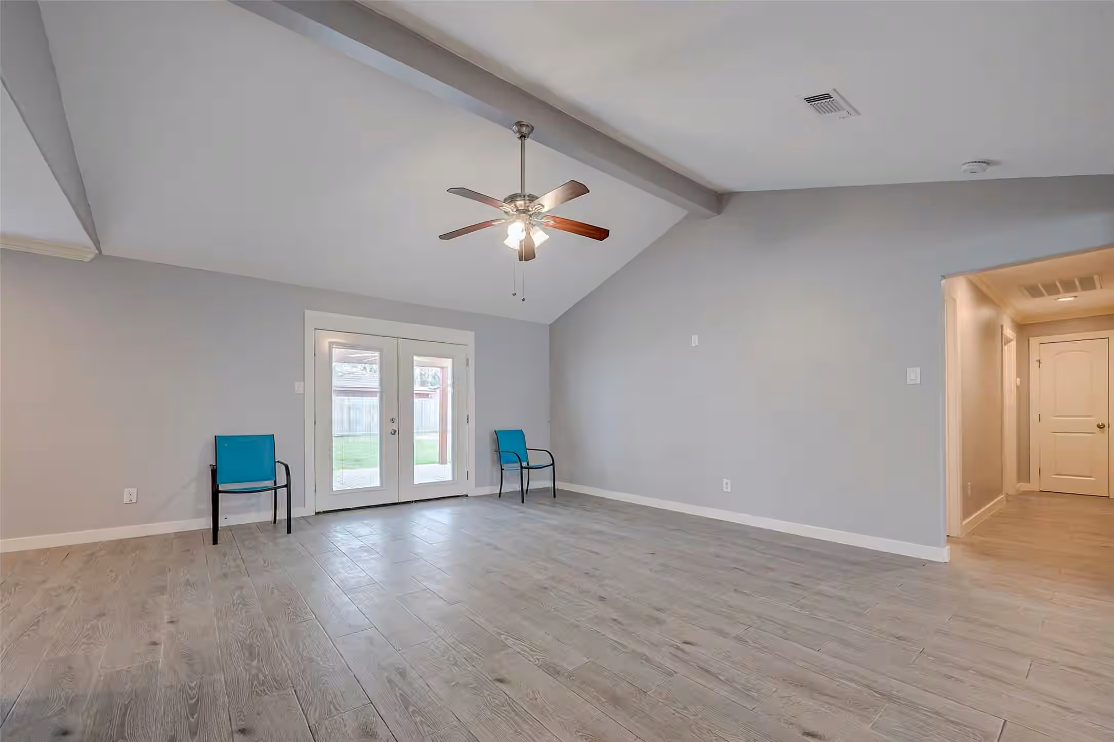 Photo 7 of 5806 Cartagena Street, Houston, TX