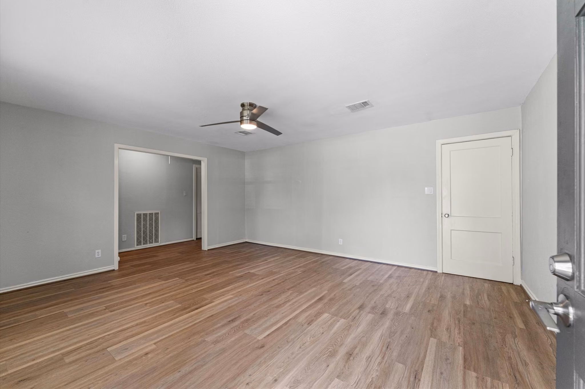 Photo 6 of 5146 Kelso Street, Houston, TX