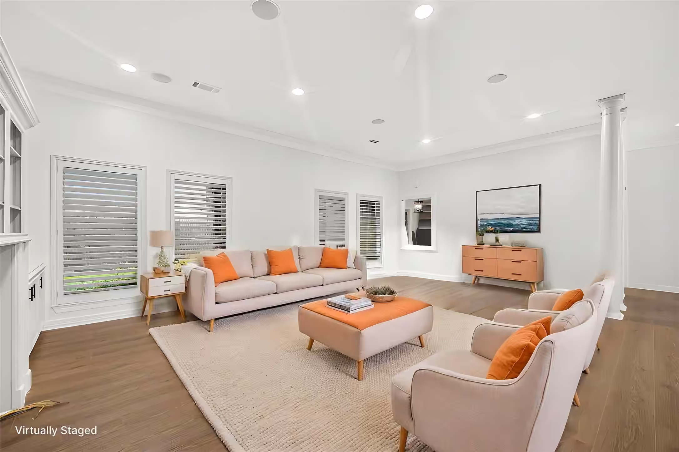 Photo 2 of 4415 Country Club View, Baytown, TX
