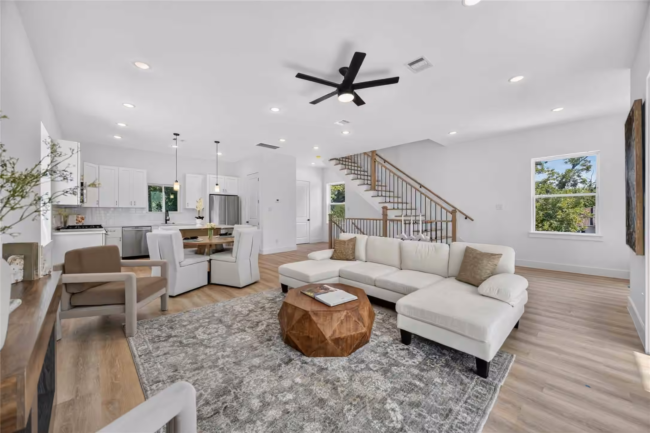 Photo of 316 Walthall C, Houston, TX 77022
