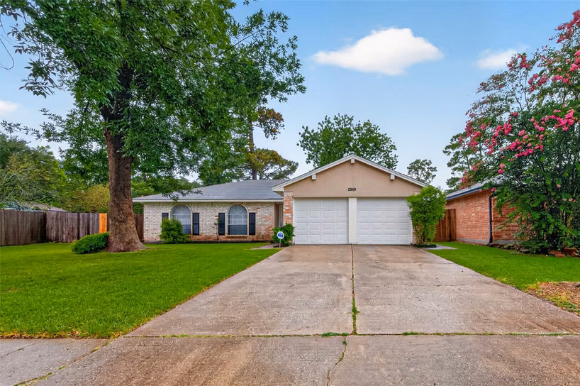 Photo of 22419 Springgate Drive, Spring, TX 77373