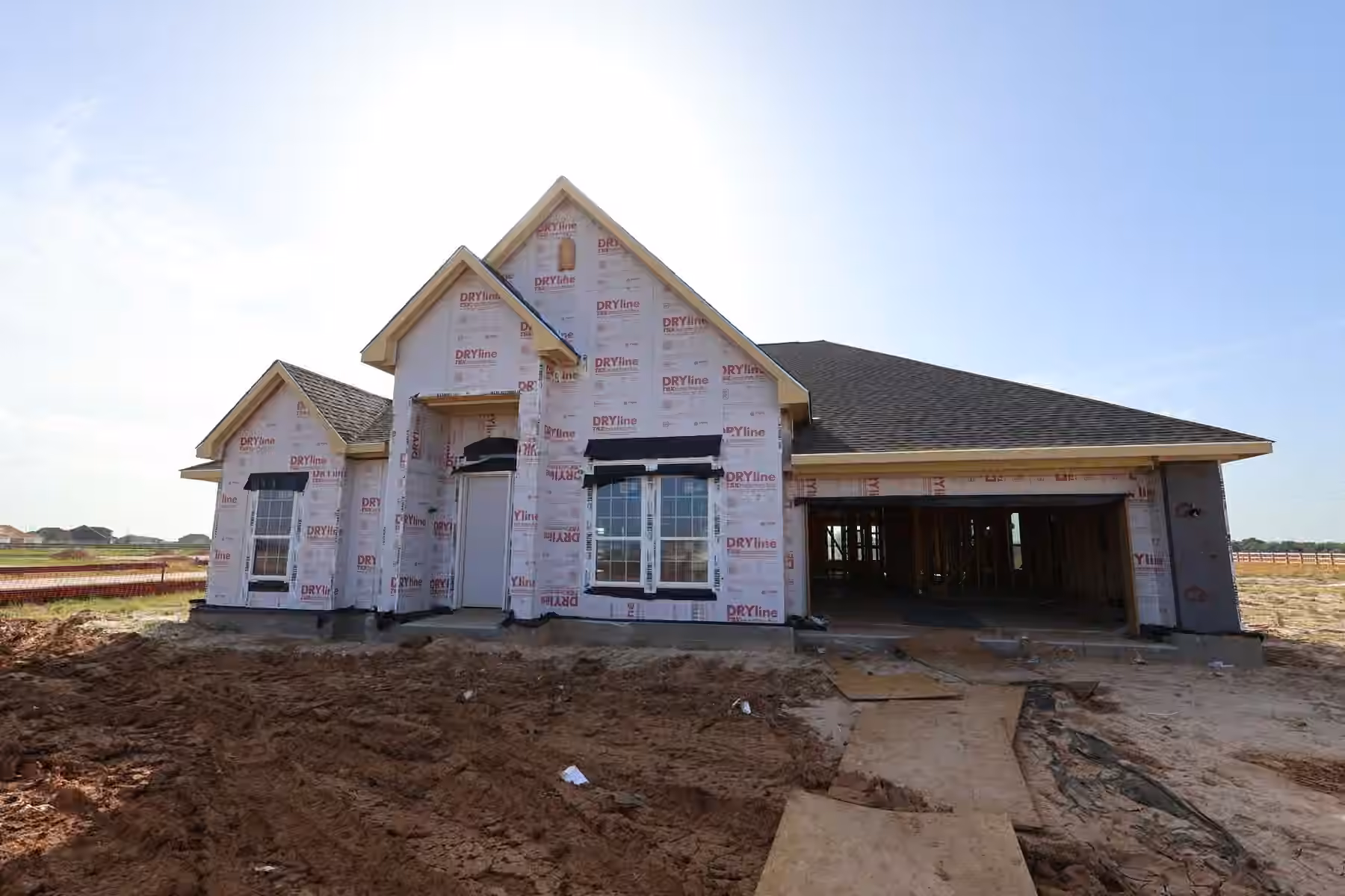 Photo 3 of 5001 Bluebell Way, Waller, TX