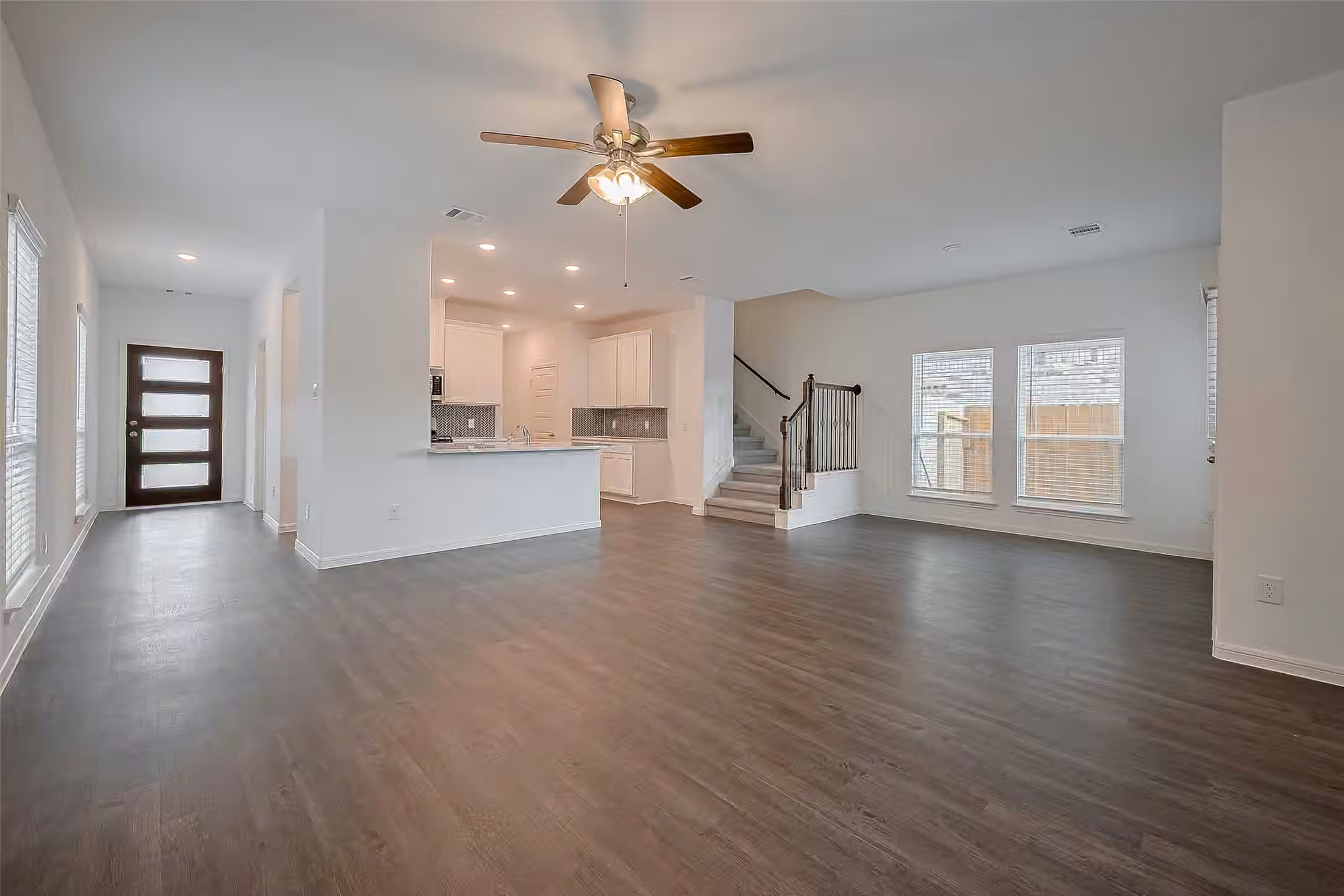 Photo 3 of 20847 Attalos Stoa Road, Crosby, TX