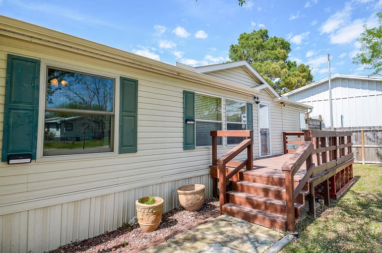 Photo 3 of 5440 W 7th Street, Sheridan, TX