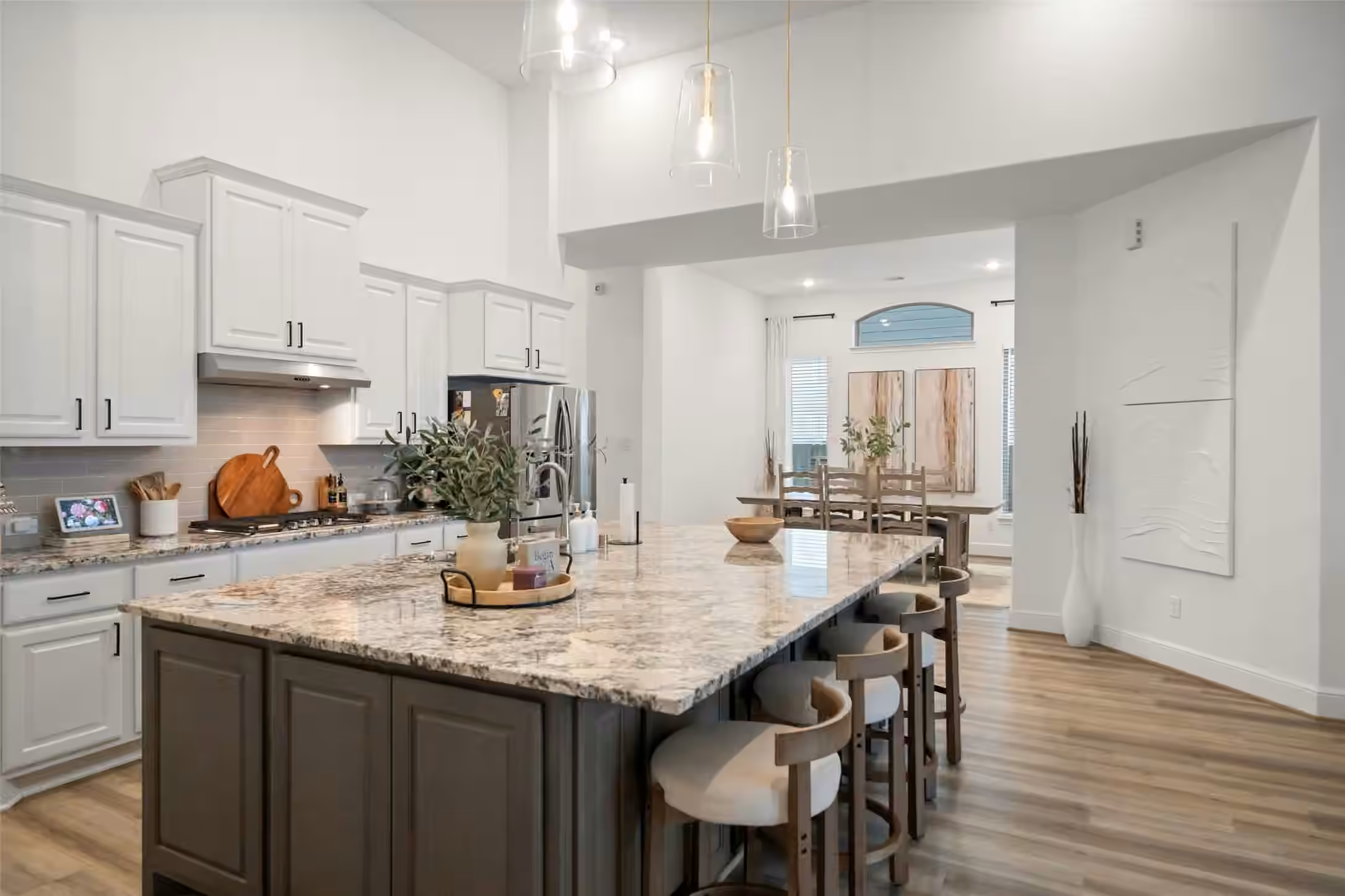 Photo 5 of 17437 Violet Vineyard Street, Conroe, TX