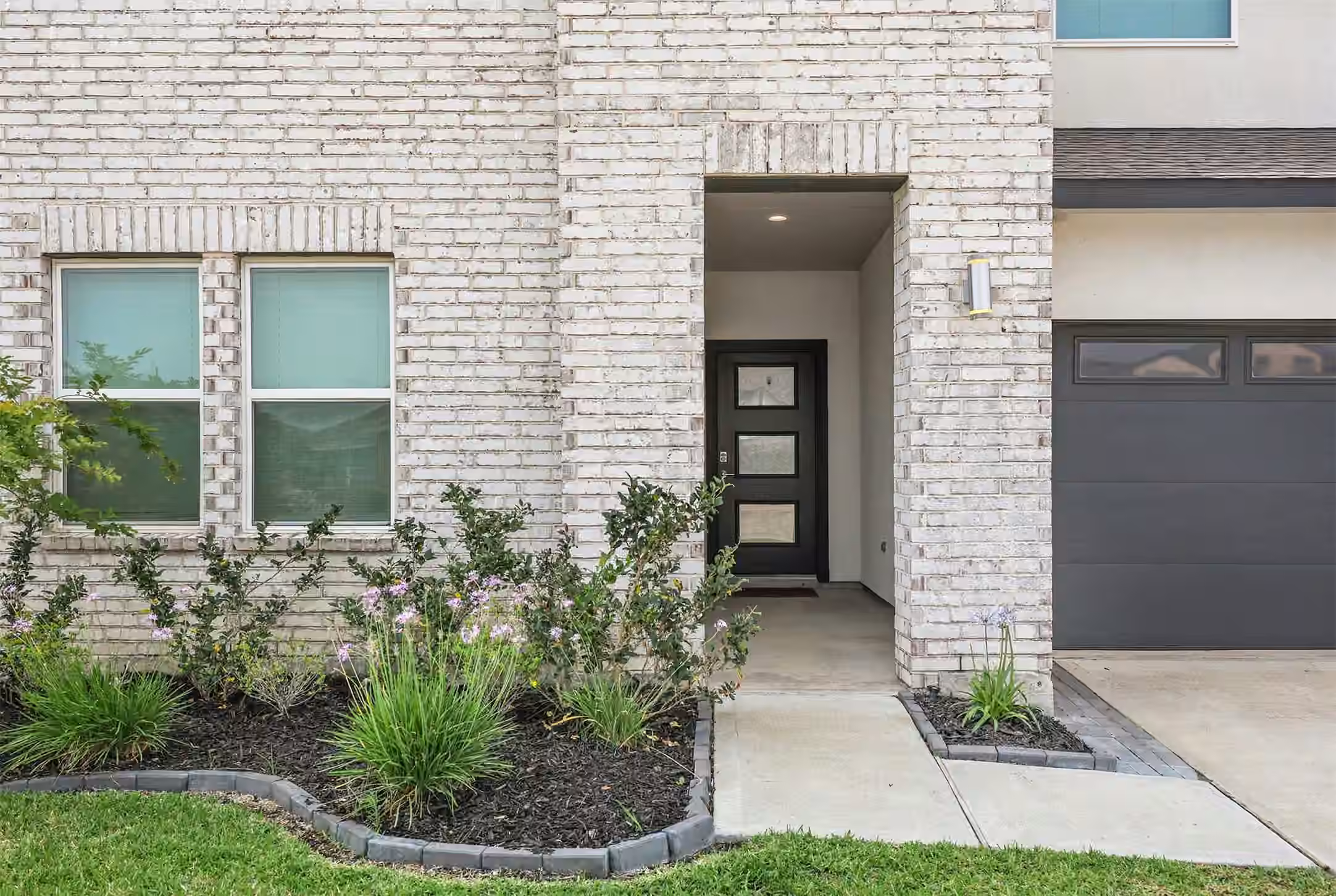 Photo 2 of 13308 Lago Acero Lane, Texas City, TX