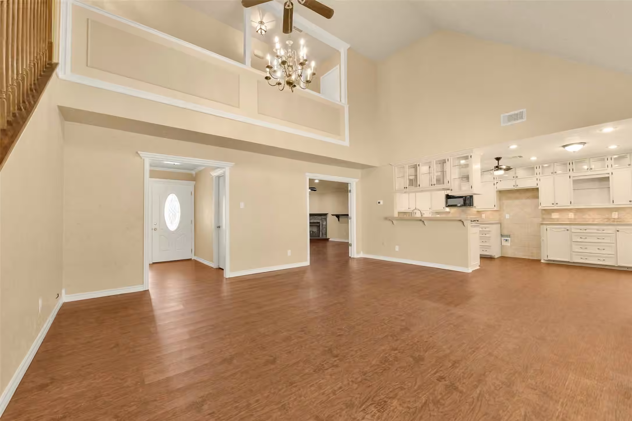 Photo 7 of 513 S Crockett Street, Deer Park, TX