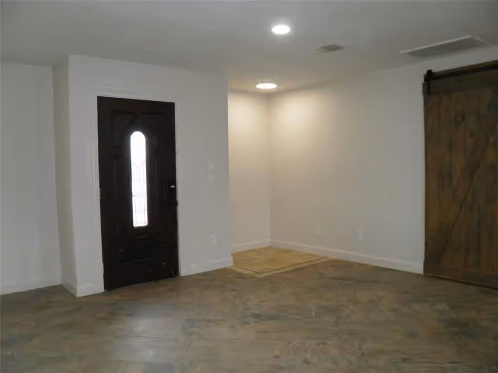 Photo 3 of 12617 Sunset Circle, Santa Fe, TX
