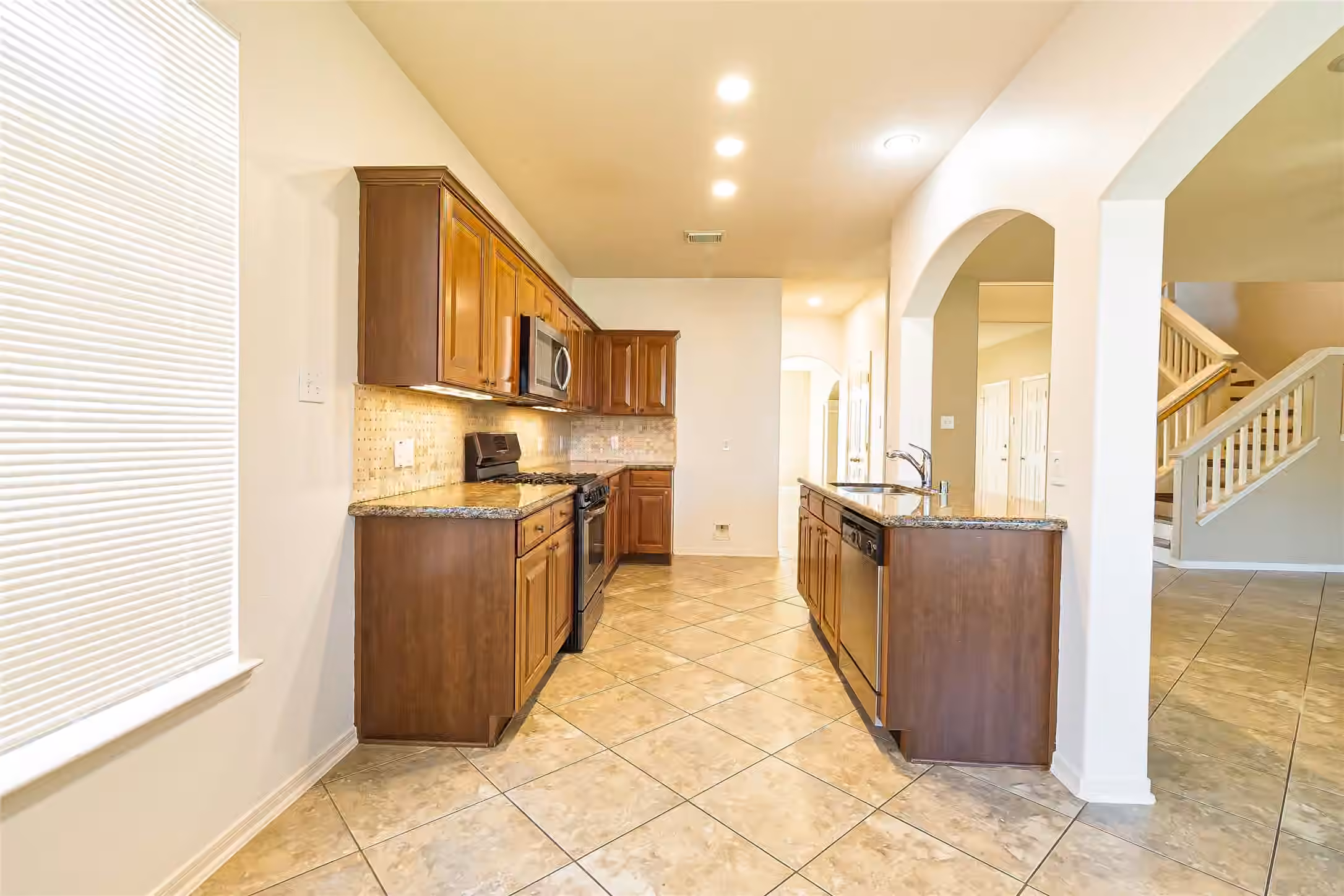 Photo 7 of 2843 Lakecrest Forest Drive, Katy, TX