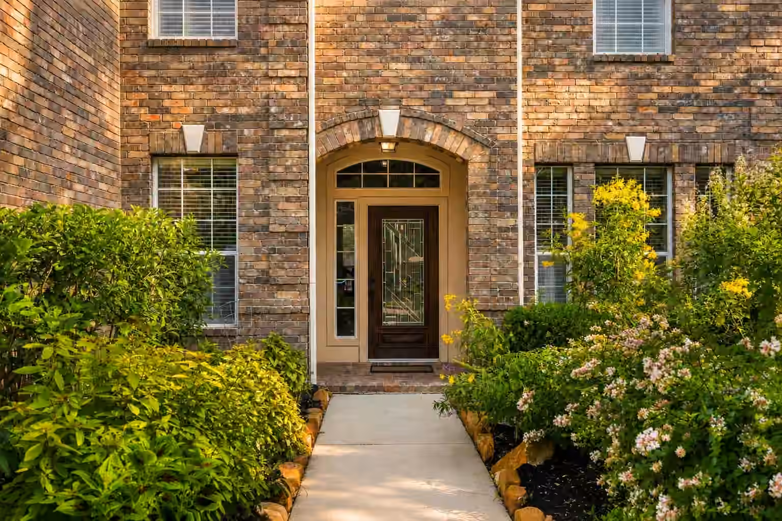 Photo 2 of 28250 Daystrom Lane, Katy, TX