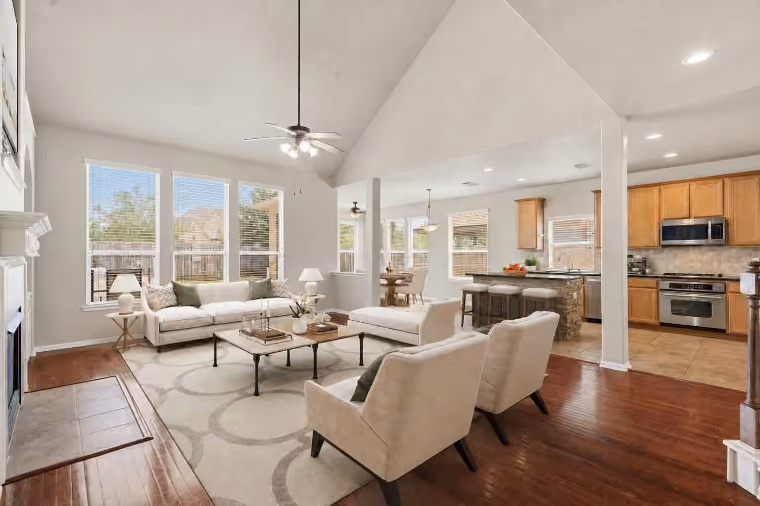 Photo 5 of 28250 Daystrom Lane, Katy, TX