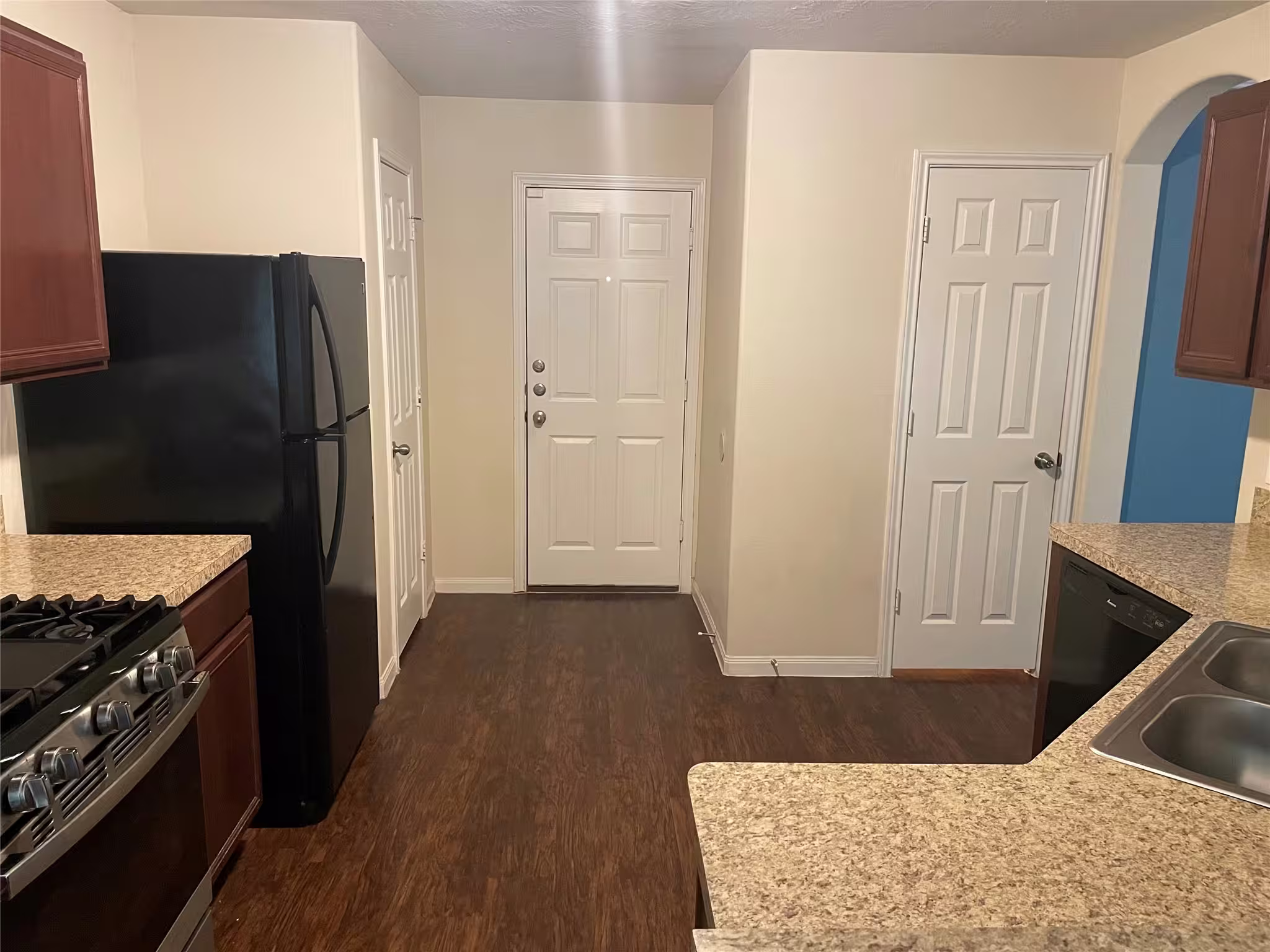 Photo 7 of 11418 El Diamante Drive, Houston, TX