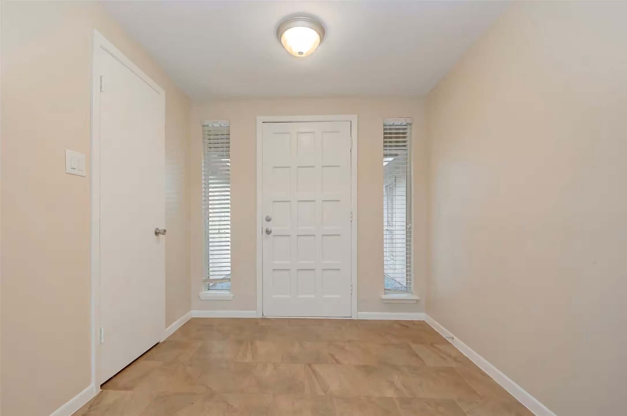 Photo 5 of 1022 Hidden Canyon Road, Katy, TX