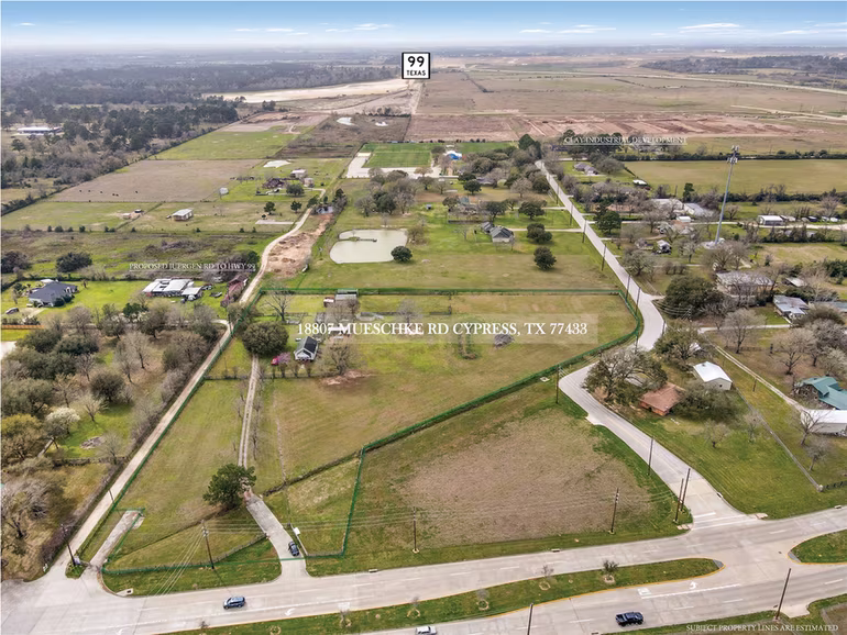 Photo of 18807 Mueschke Road, Tomball, TX 77377