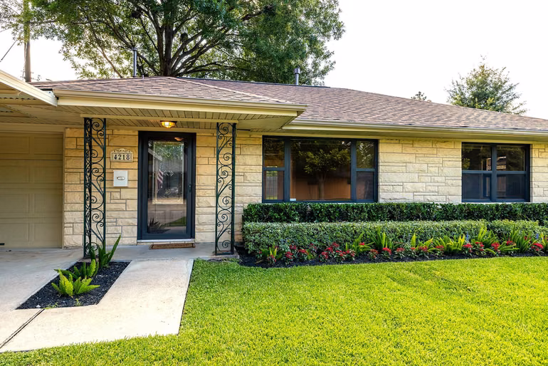 Photo 3 of 4218 Glebe Road, Houston, TX