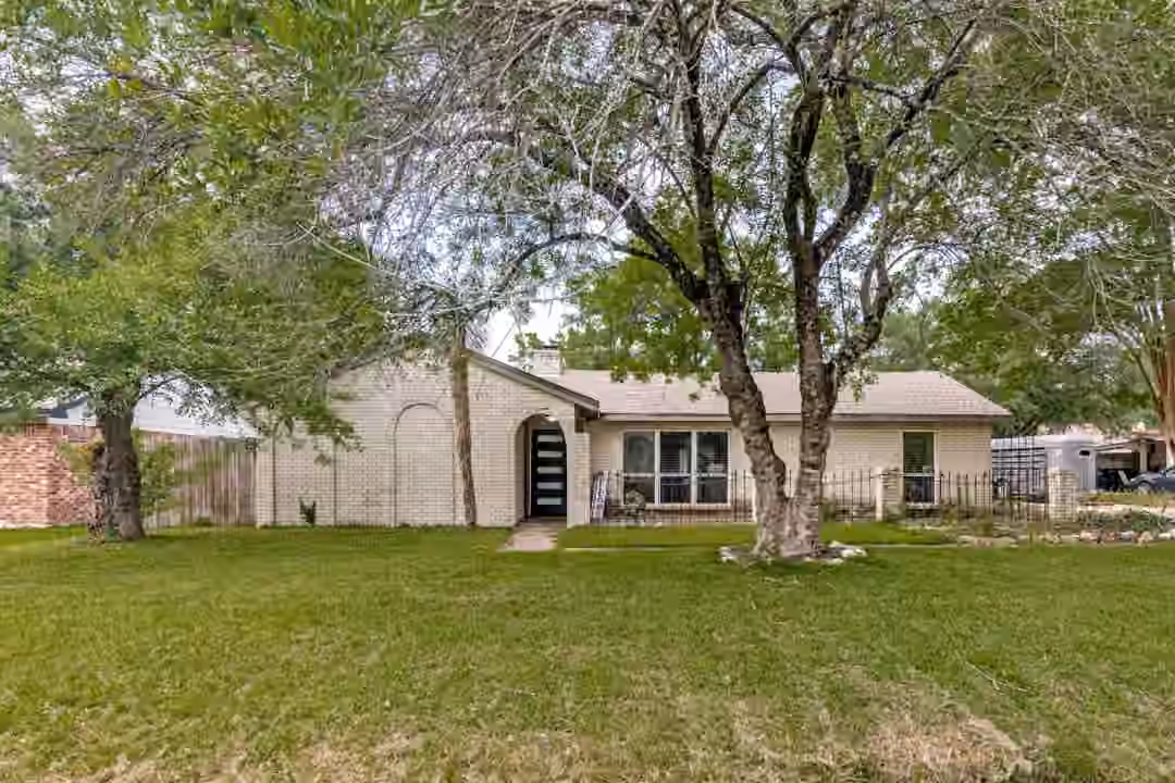 Photo 3 of 2511 River Ridge, Conroe, TX
