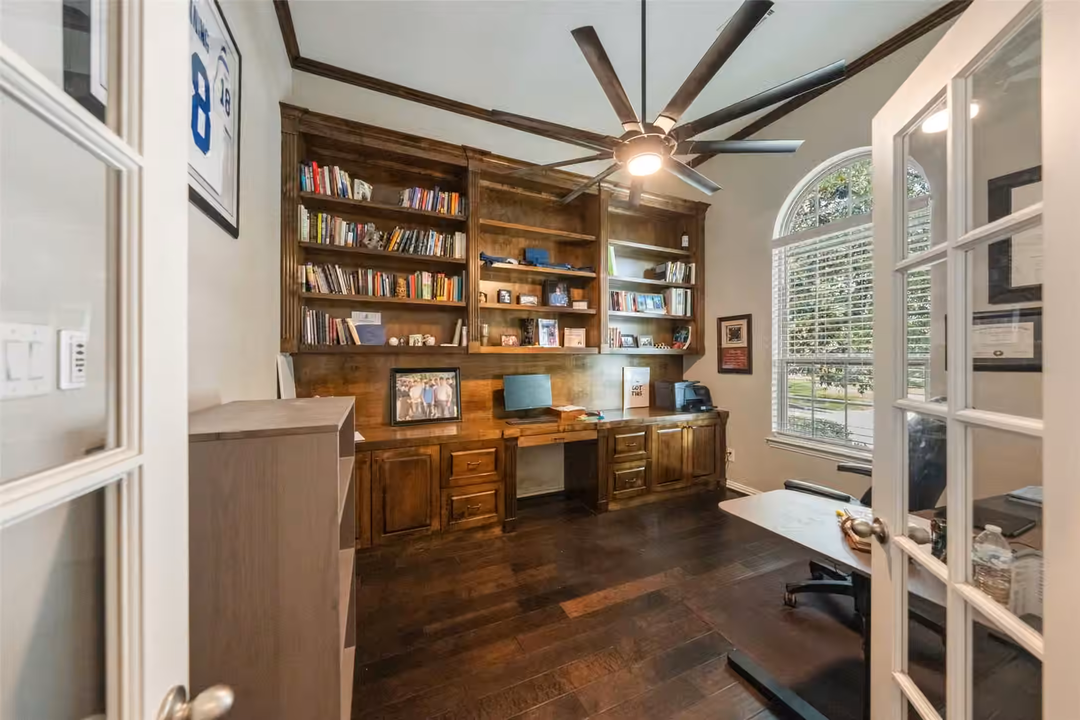 Photo 6 of 8109 Threadtail Street, Conroe, TX