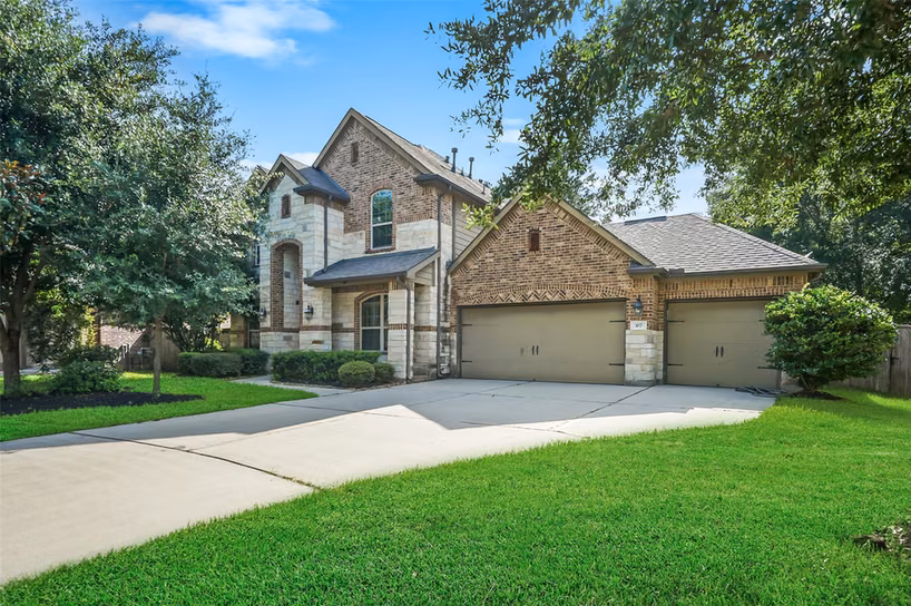 Photo of 107 Jordans Place, Montgomery, TX