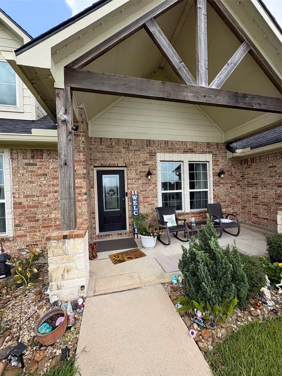 Photo 2 of 11018 Stallion Drive, Needville, TX