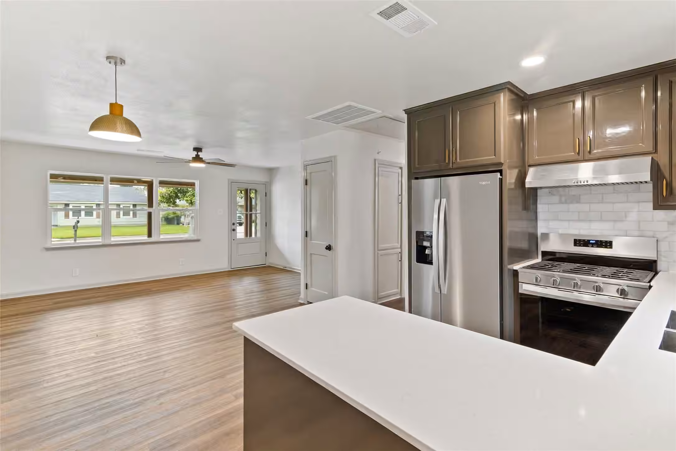 Photo 3 of 1108 Nottingham Drive, Angleton, TX