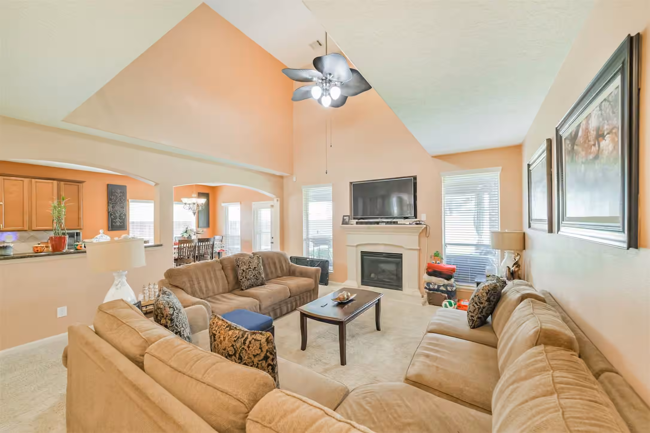 Photo 7 of 22015 Bridgestone Eagle Court, Spring, TX