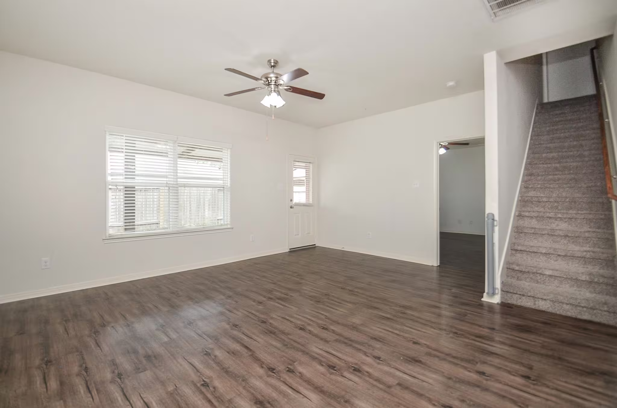 Photo 3 of 10531 Logger Pine Trail, Houston, TX