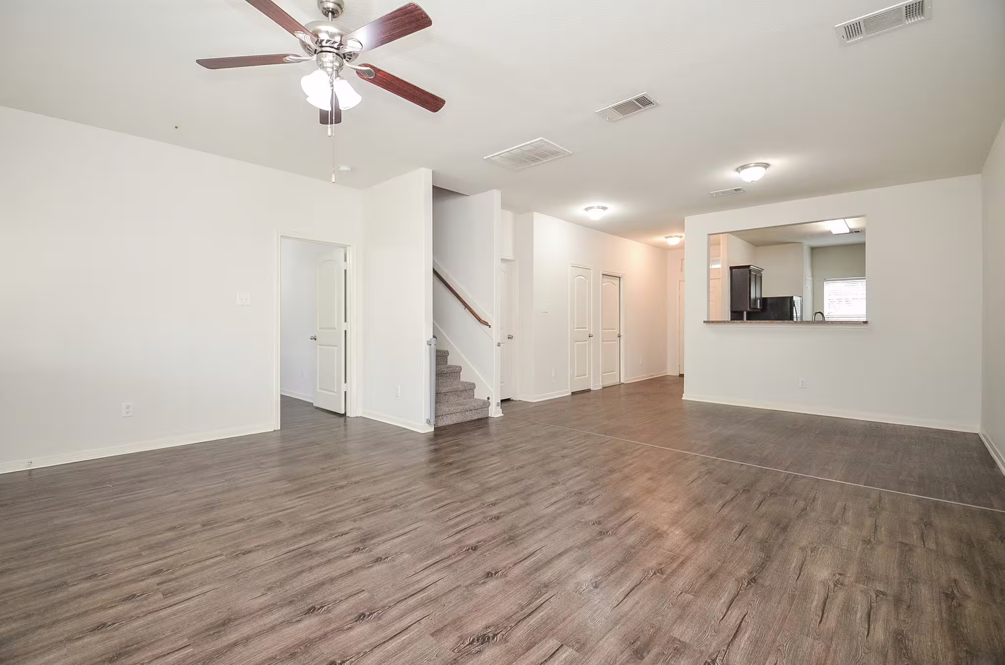 Photo 4 of 10531 Logger Pine Trail, Houston, TX
