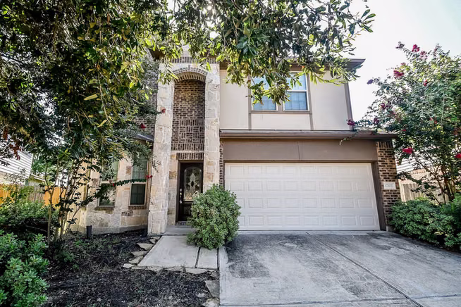 Photo 3 of 17102 Fable Springs Lane, Cypress, TX