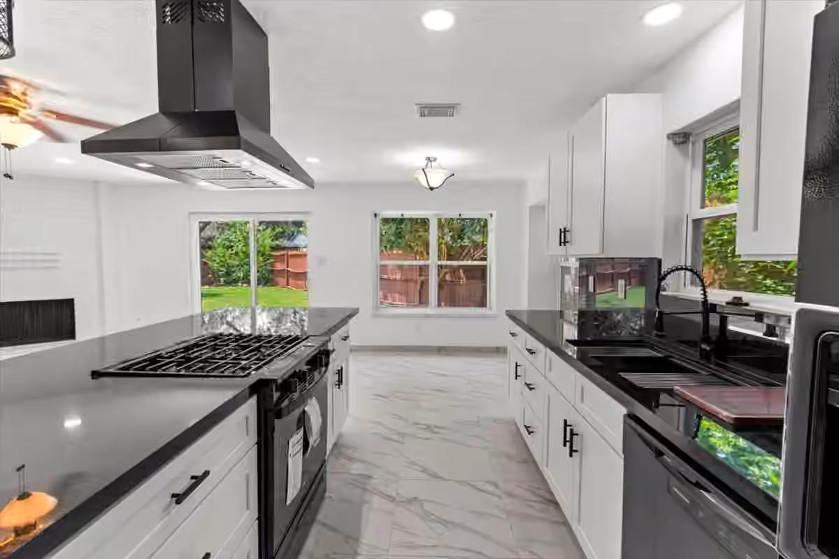 Photo 6 of 16407 Valinda Court, Houston, TX