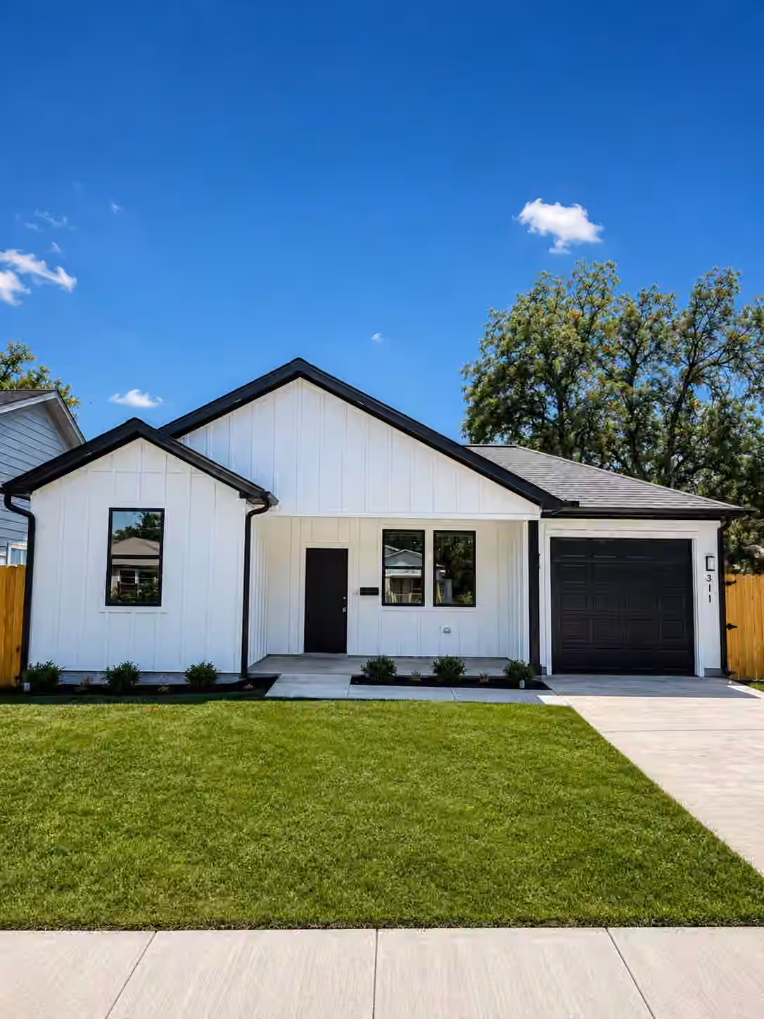 Photo of 311 E Lobit, Baytown, TX 77520
