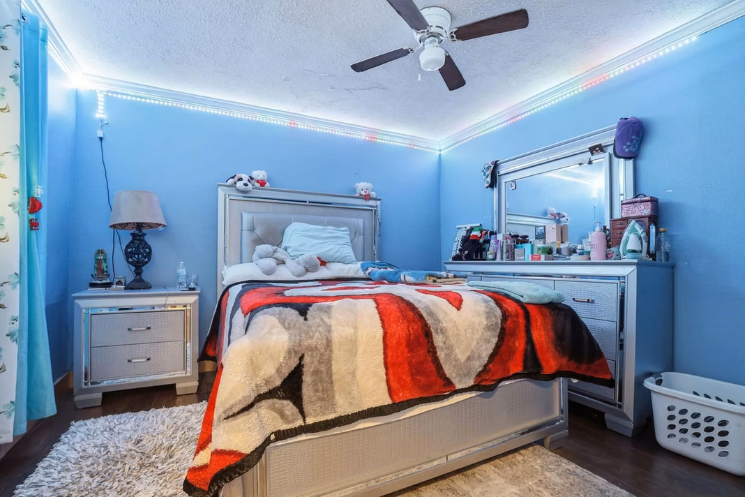 Photo 7 of 829 Becker Street, Channelview, TX