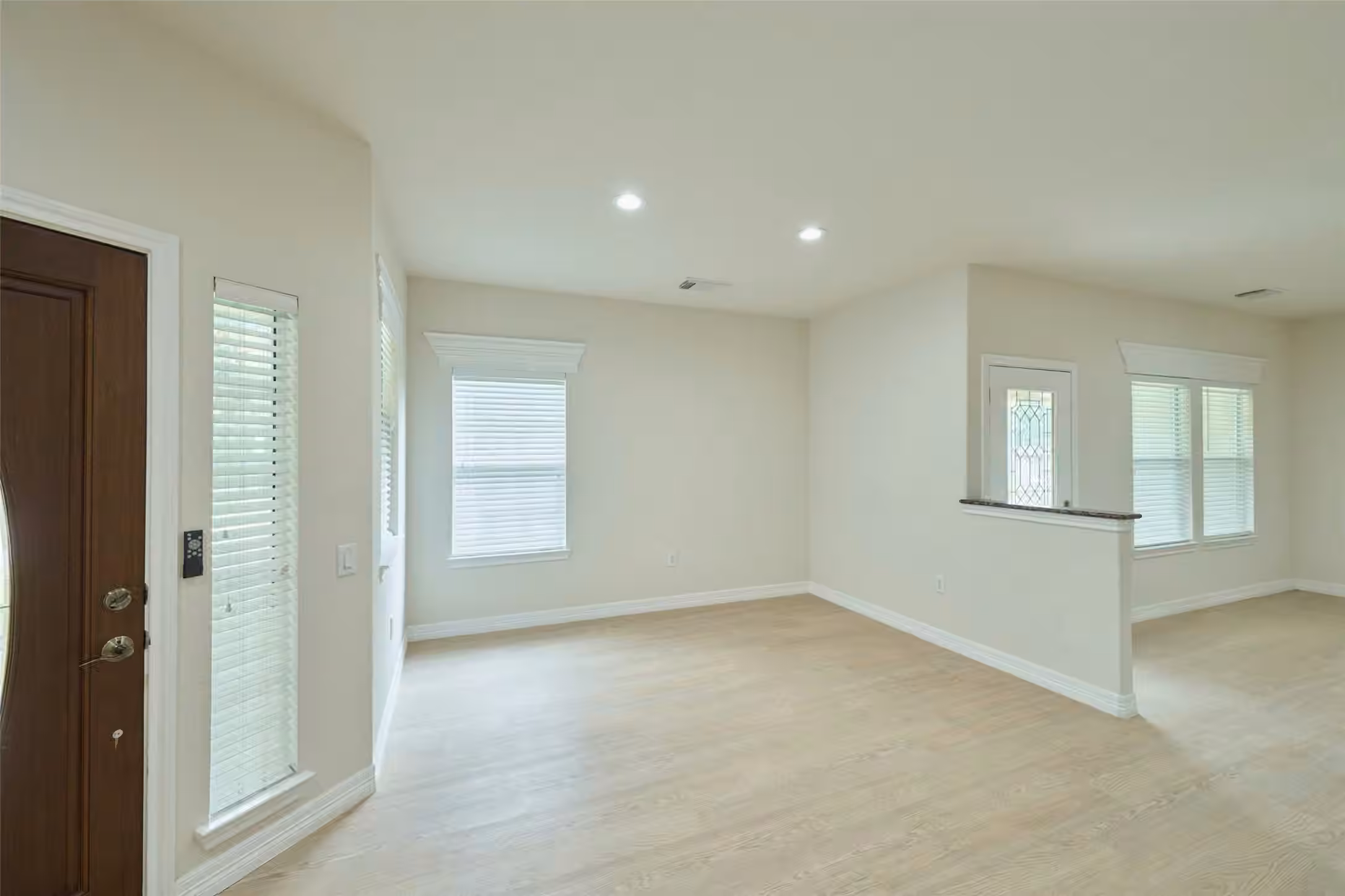 Photo 7 of 50 Greenwich Place, Conroe, TX