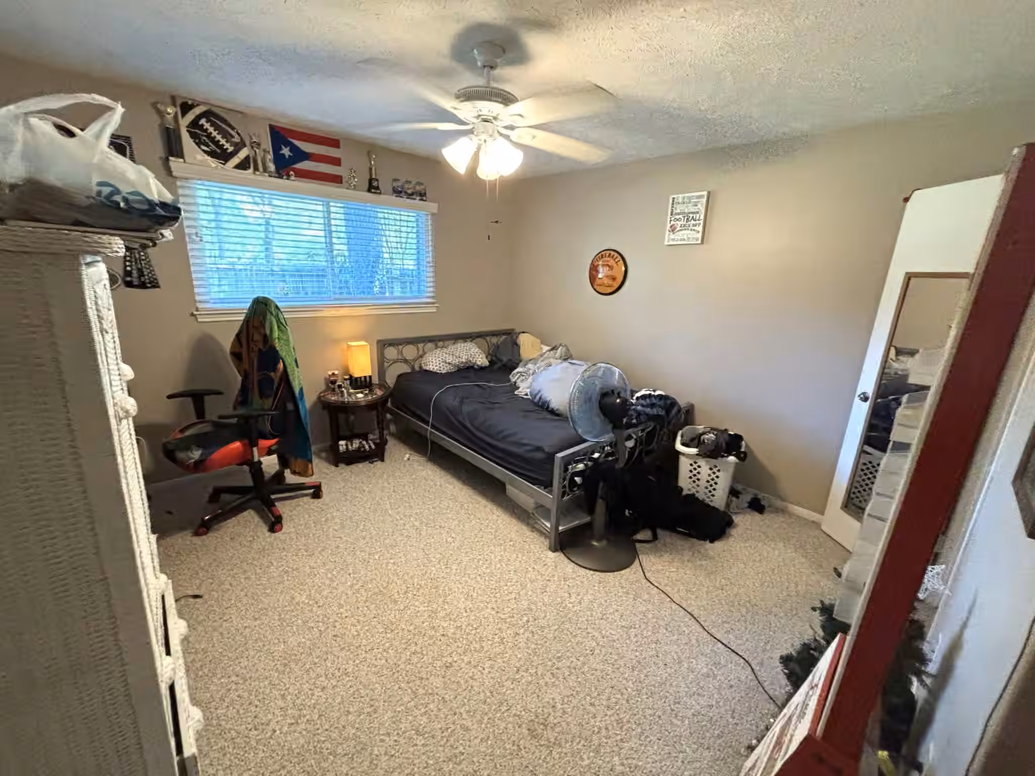 Photo 4 of 3206 Evergreen Glade Drive, Houston, TX
