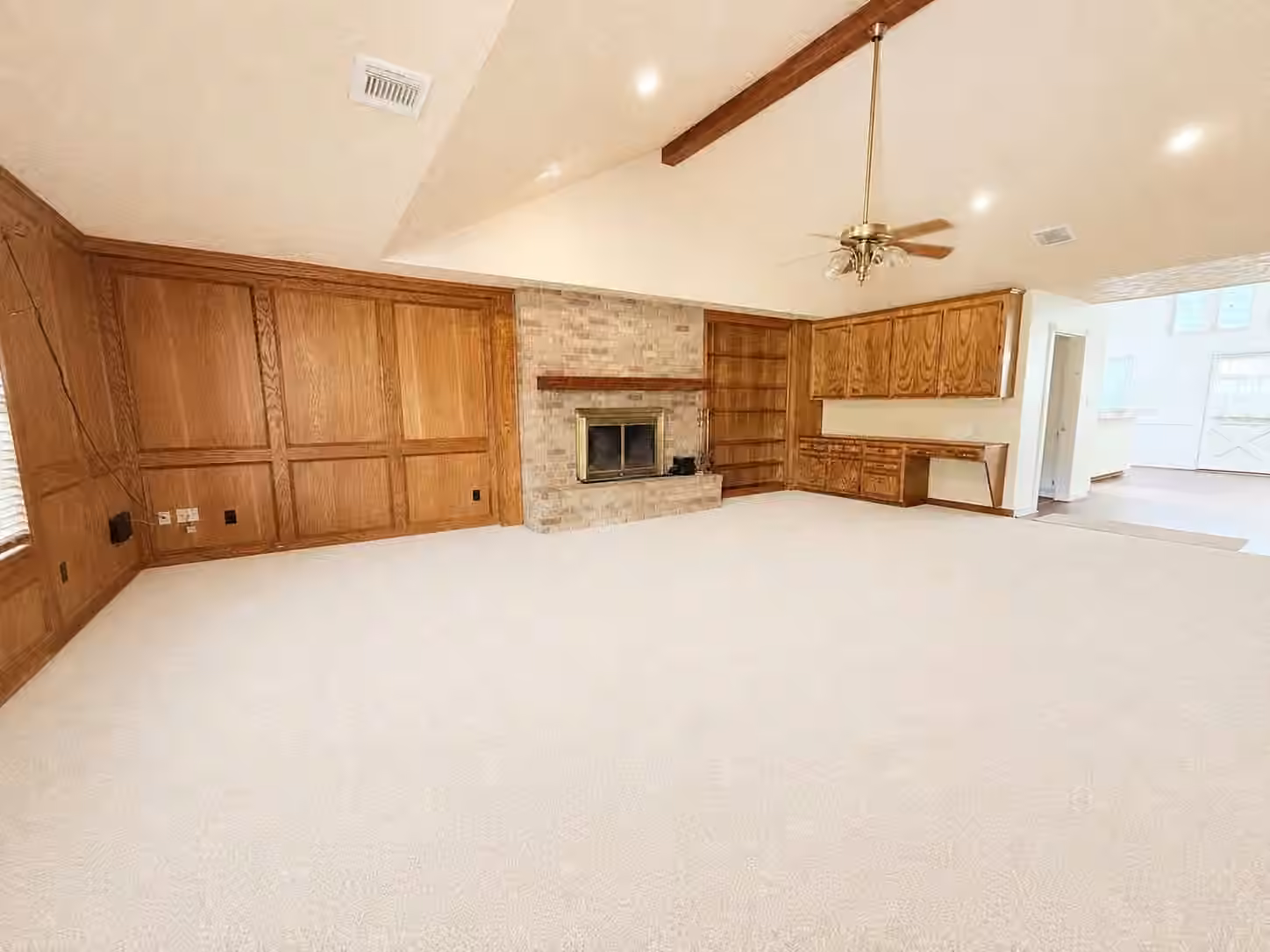 Photo 6 of 4902 Magnolia Lane, Old River Winfree, TX