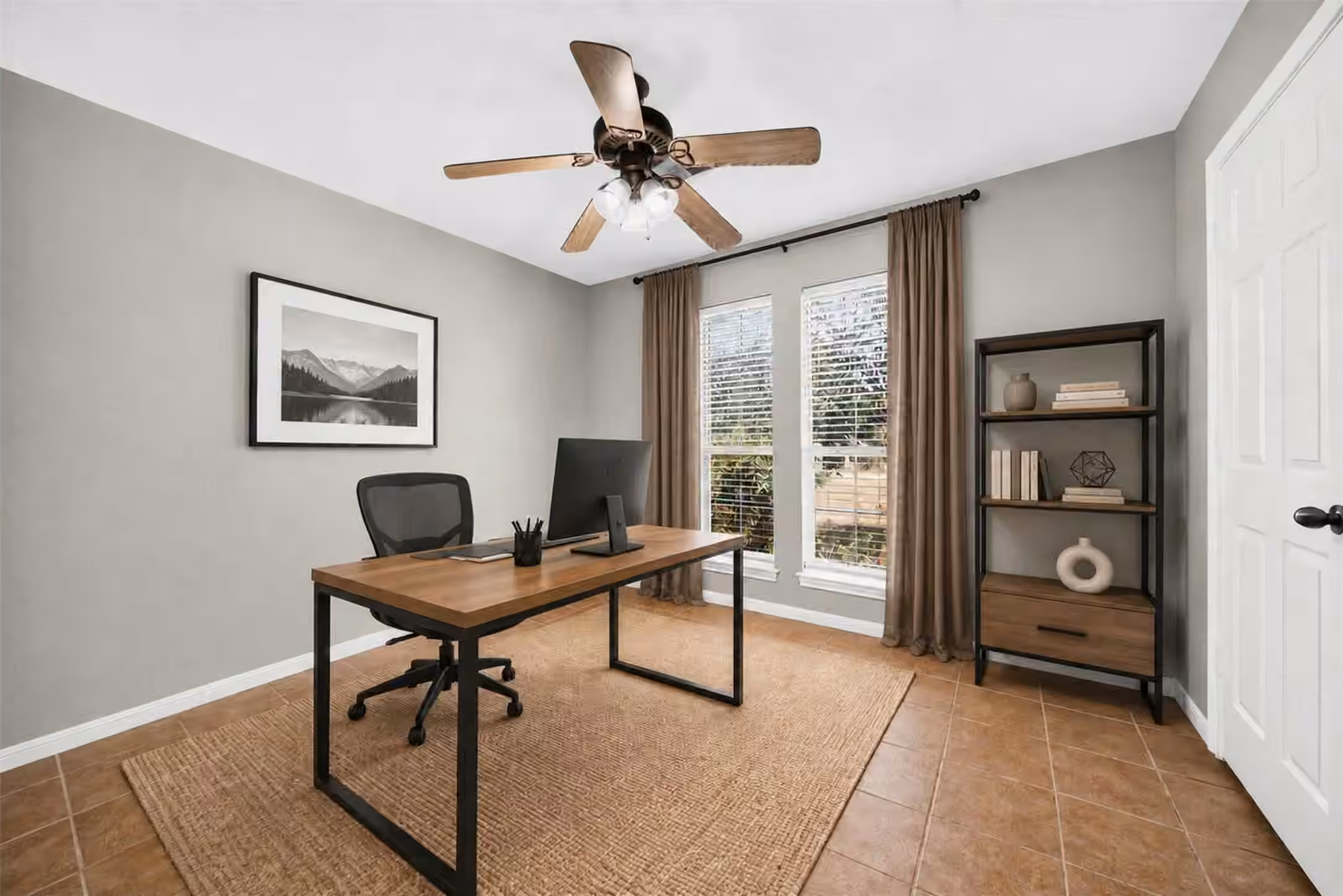 Photo 6 of 10546 Fawn Mist Drive, Conroe, TX