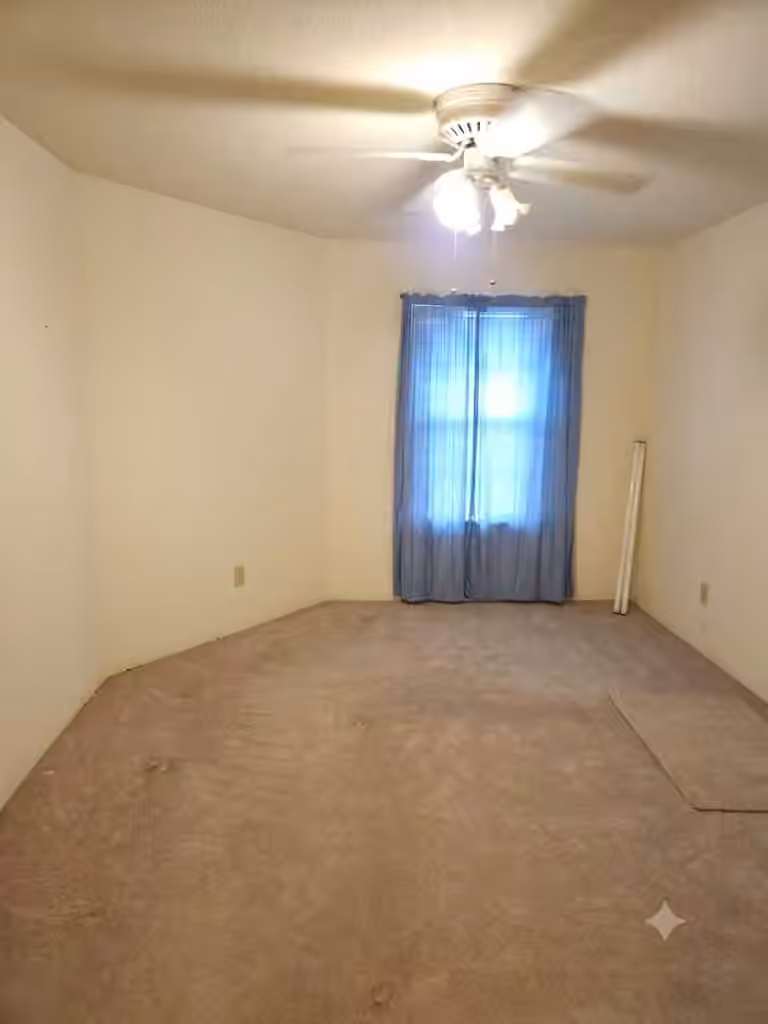 Photo 3 of 10827 Braes Bend Drive 10827, Houston, TX
