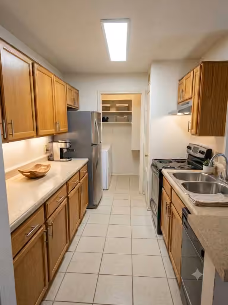 Photo 5 of 10827 Braes Bend Drive 10827, Houston, TX