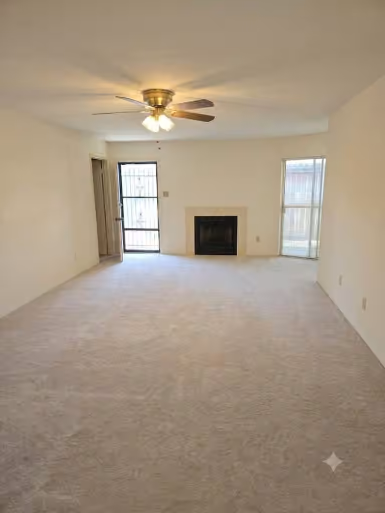 Photo 6 of 10827 Braes Bend Drive 10827, Houston, TX