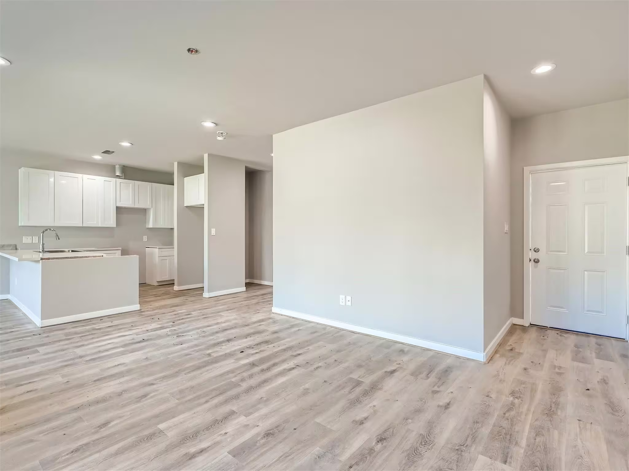 Photo 7 of 12565 Melville Drive 311, Montgomery, TX
