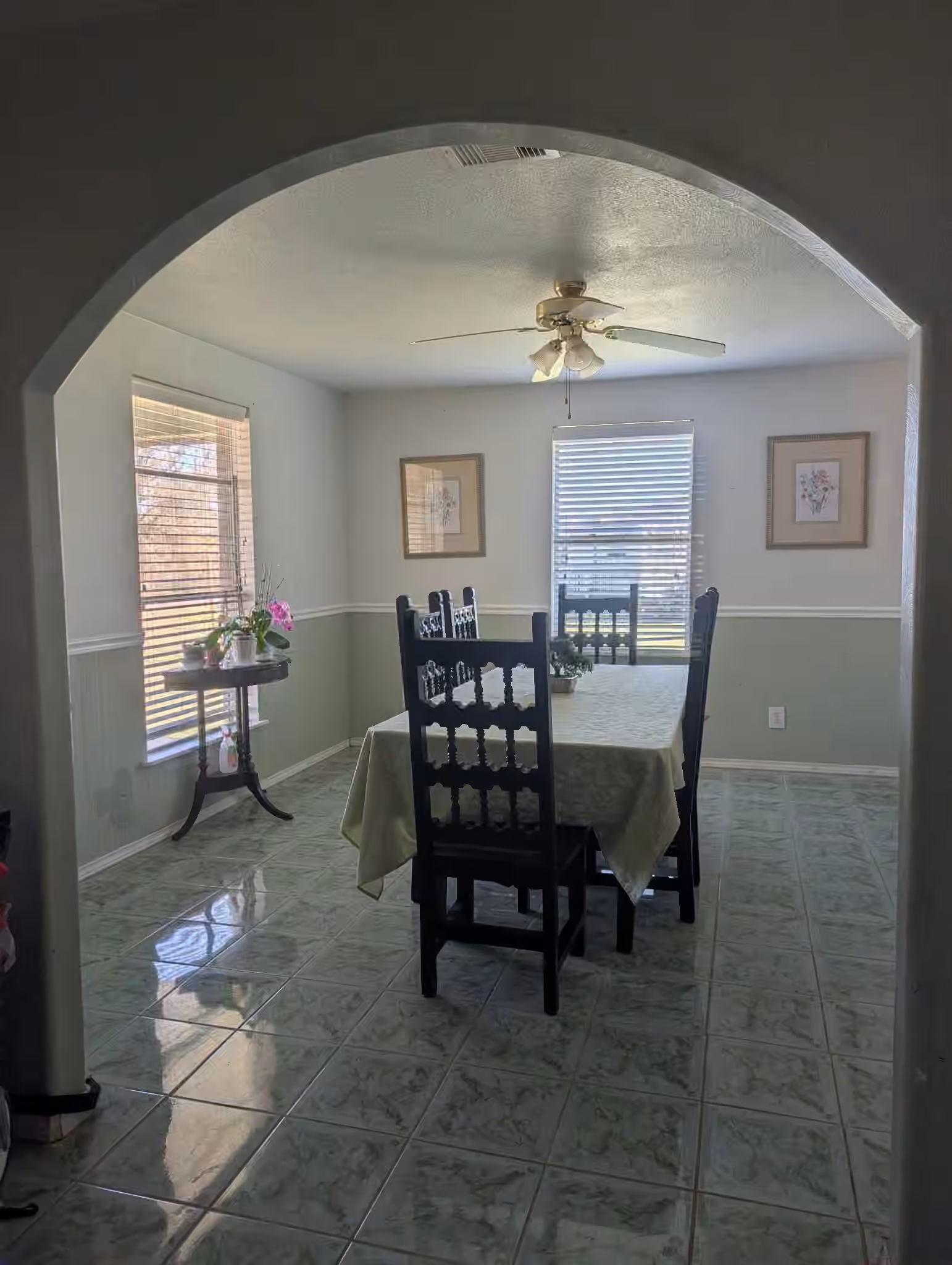 Photo 3 of 406 Manor Avenue, Arcola, TX