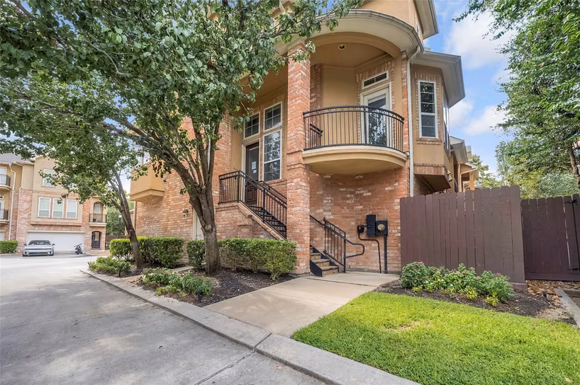 Photo of 53 Versante Court, Houston, TX 77070
