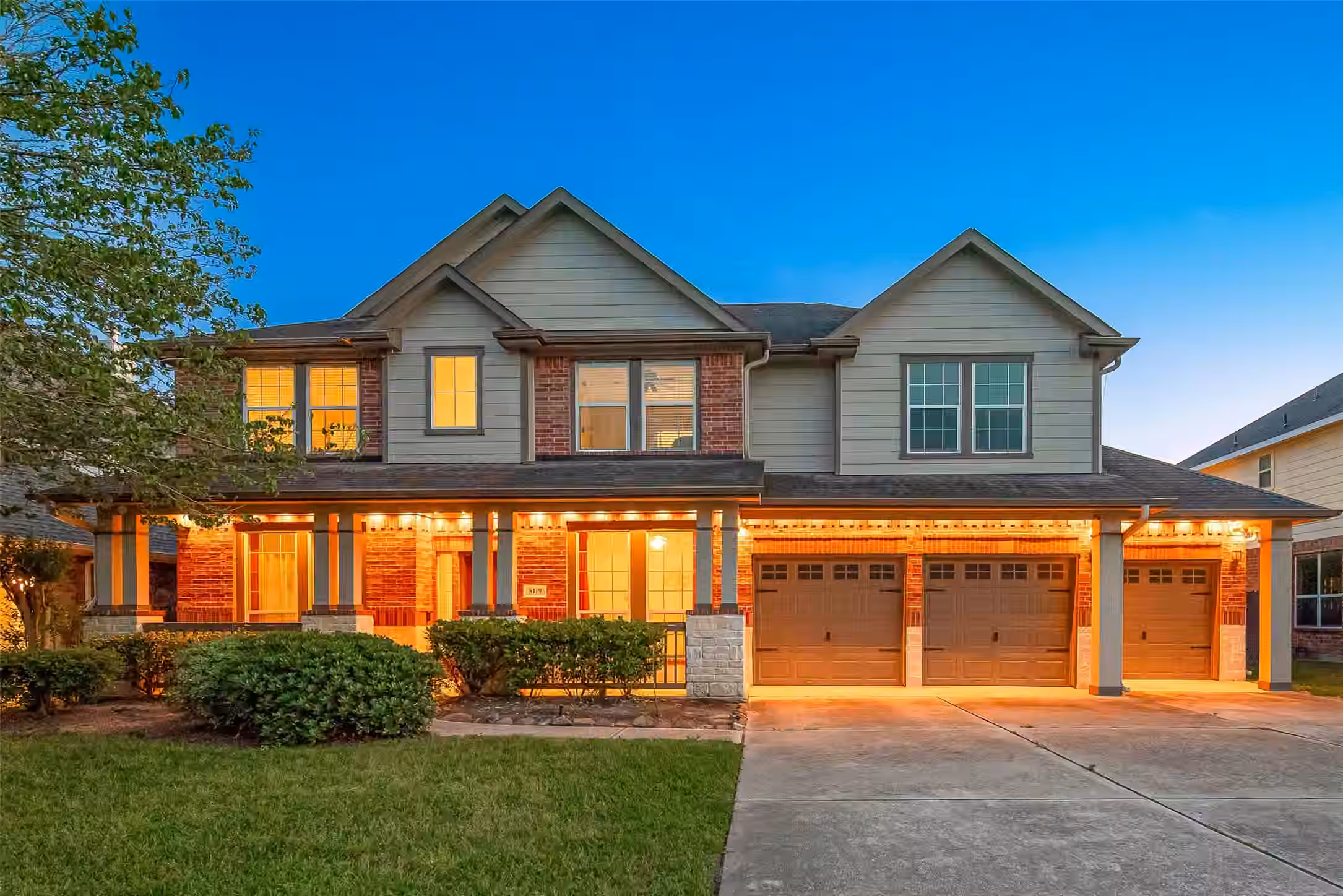 Photo 2 of 8119 Edenwood Drive, Spring, TX