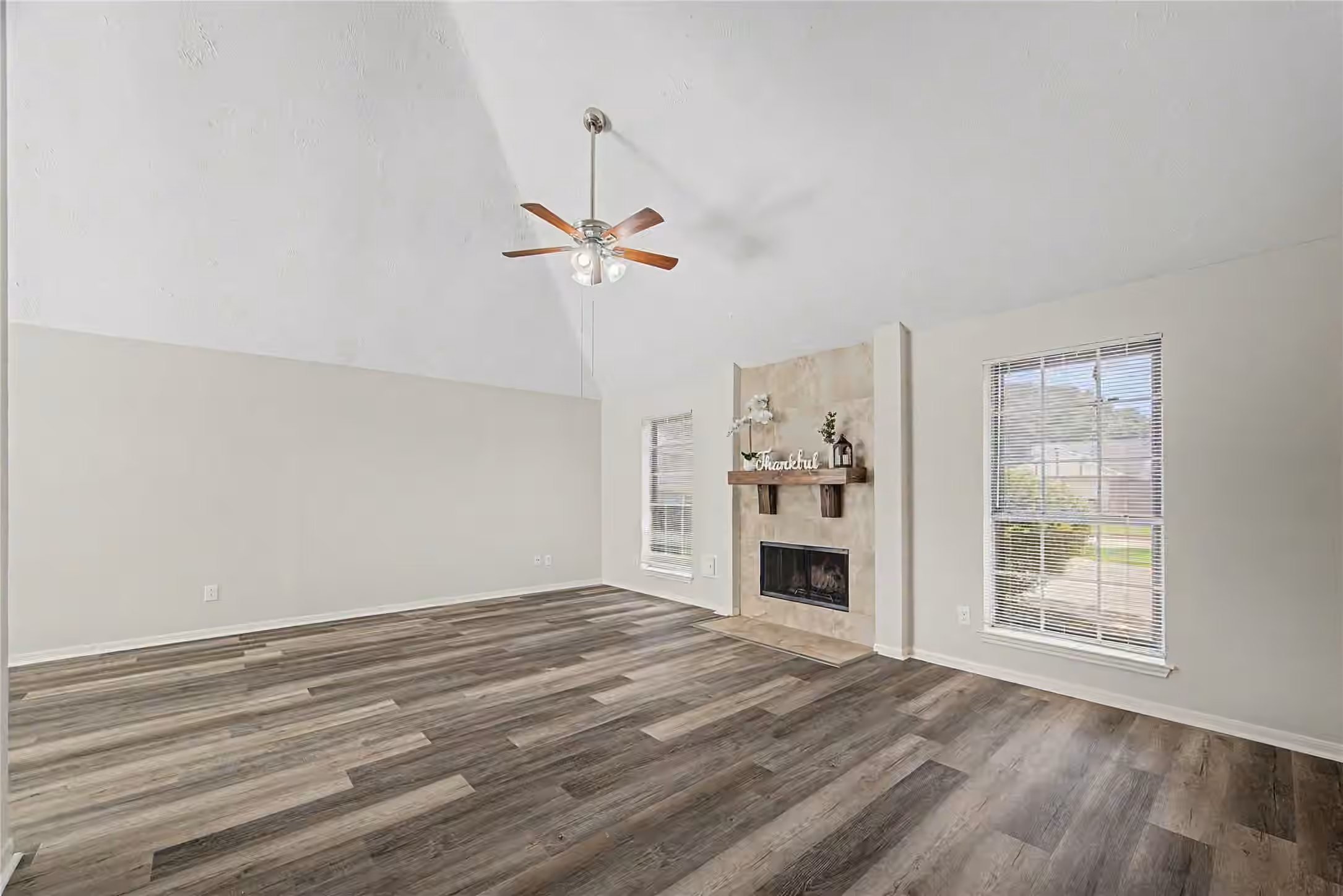 Photo 6 of 19215 Haystream Drive, Katy, TX
