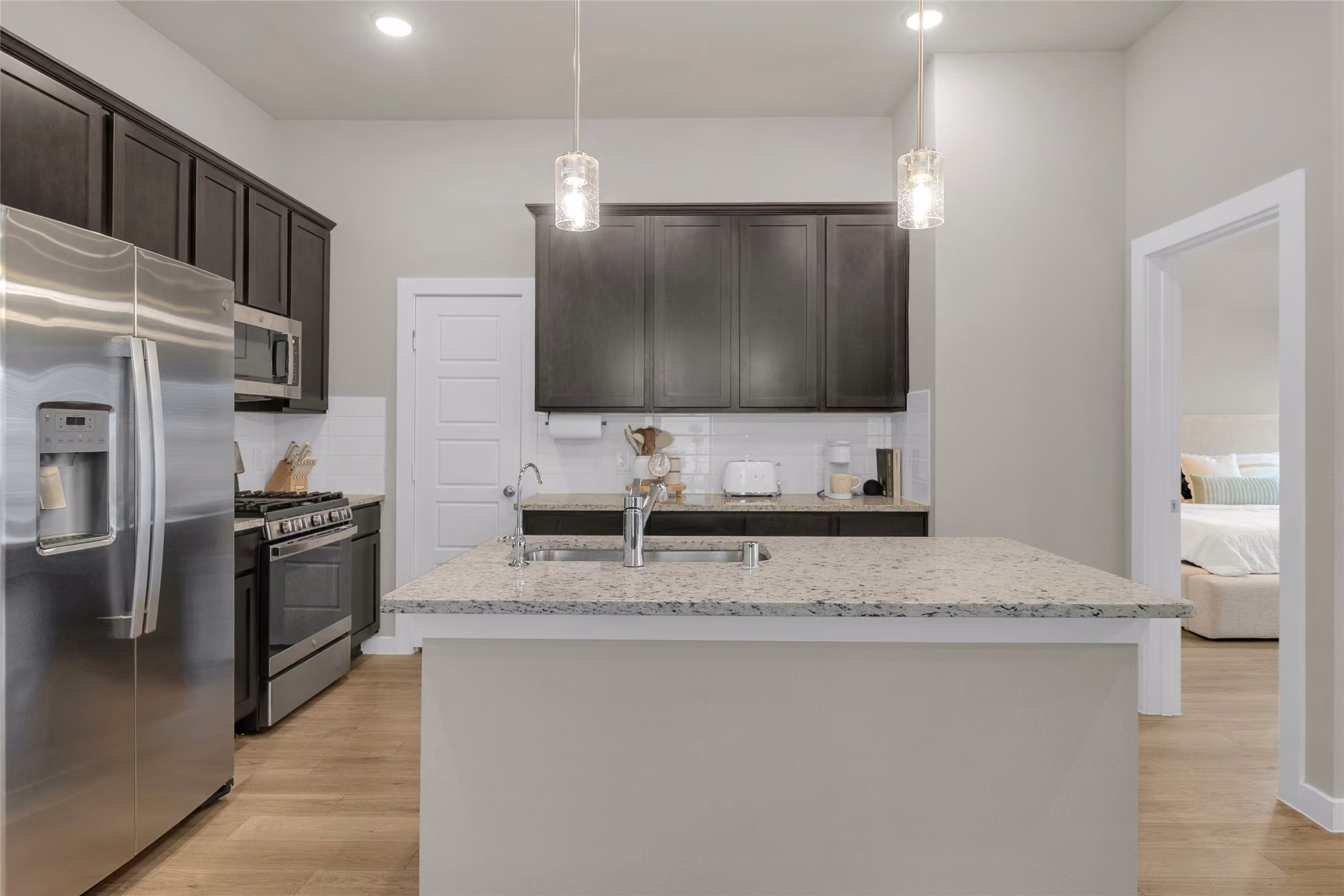 Photo 7 of 1207 Cavalry Junction Drive, Alvin, TX