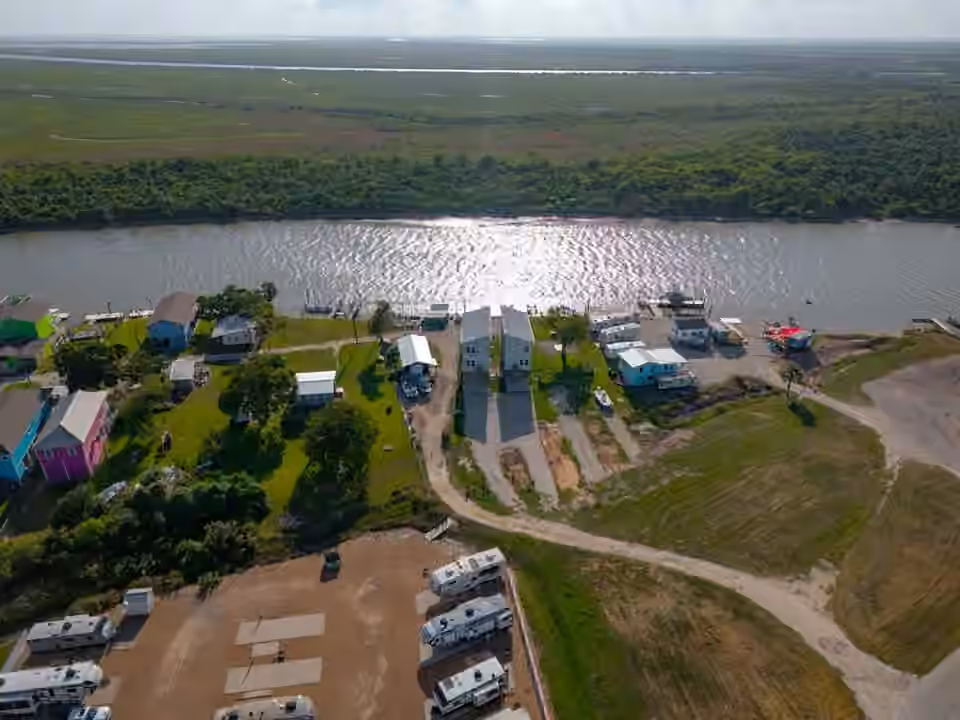 Photo 5 of 438 Private Road 670, Matagorda, TX