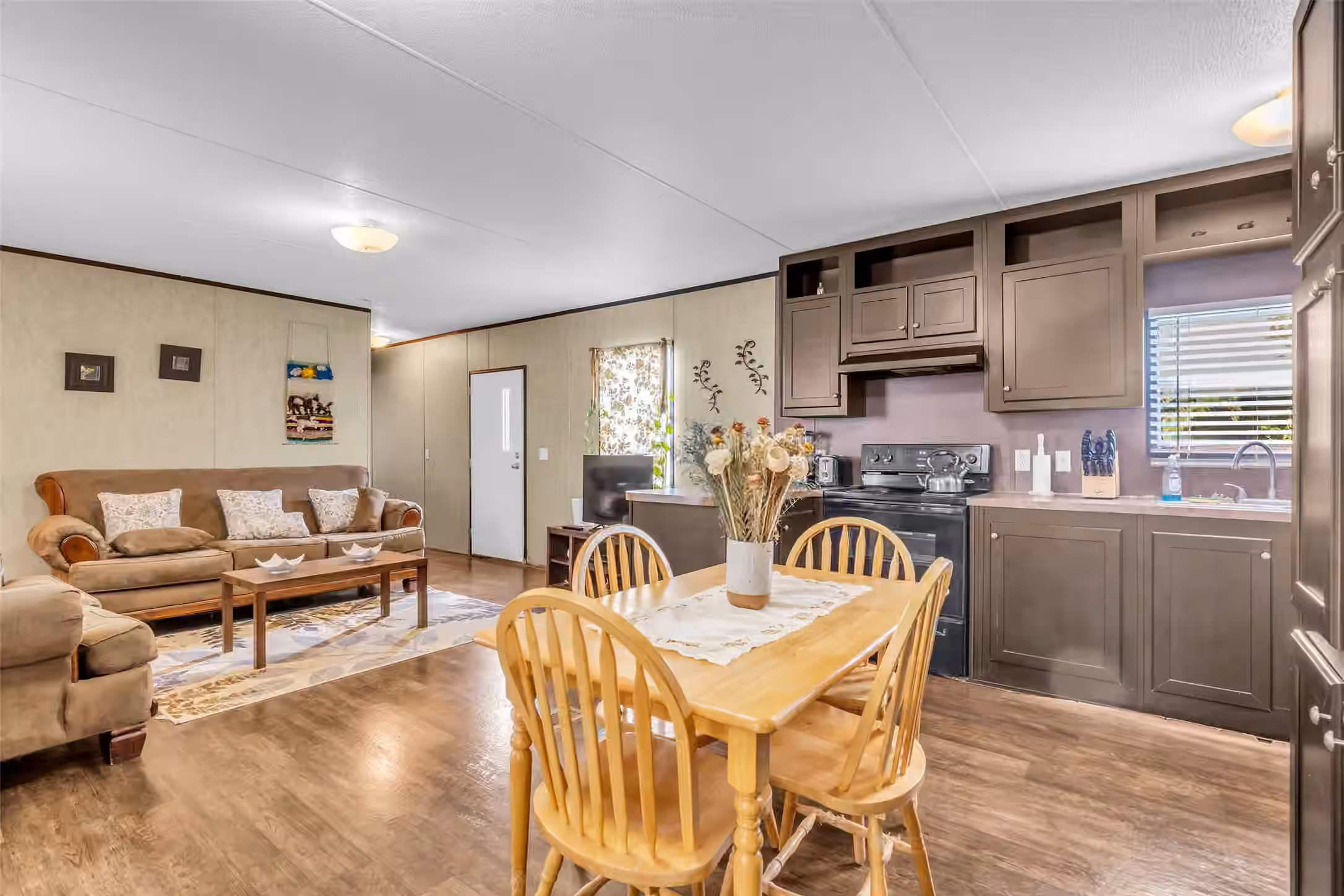 Photo of 335 County Road 340, Cleveland, TX