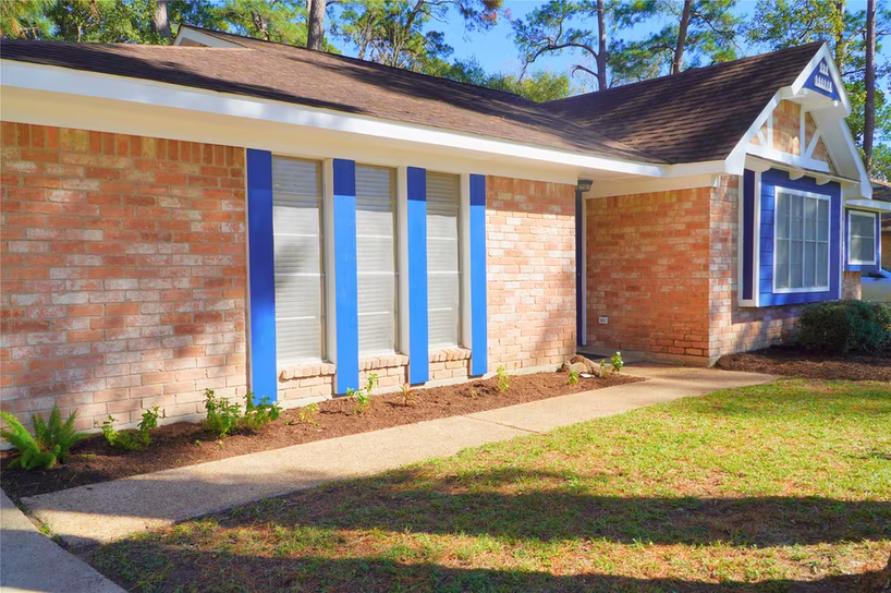 Photo 3 of 25314 Hickory Valley Lane, Spring, TX