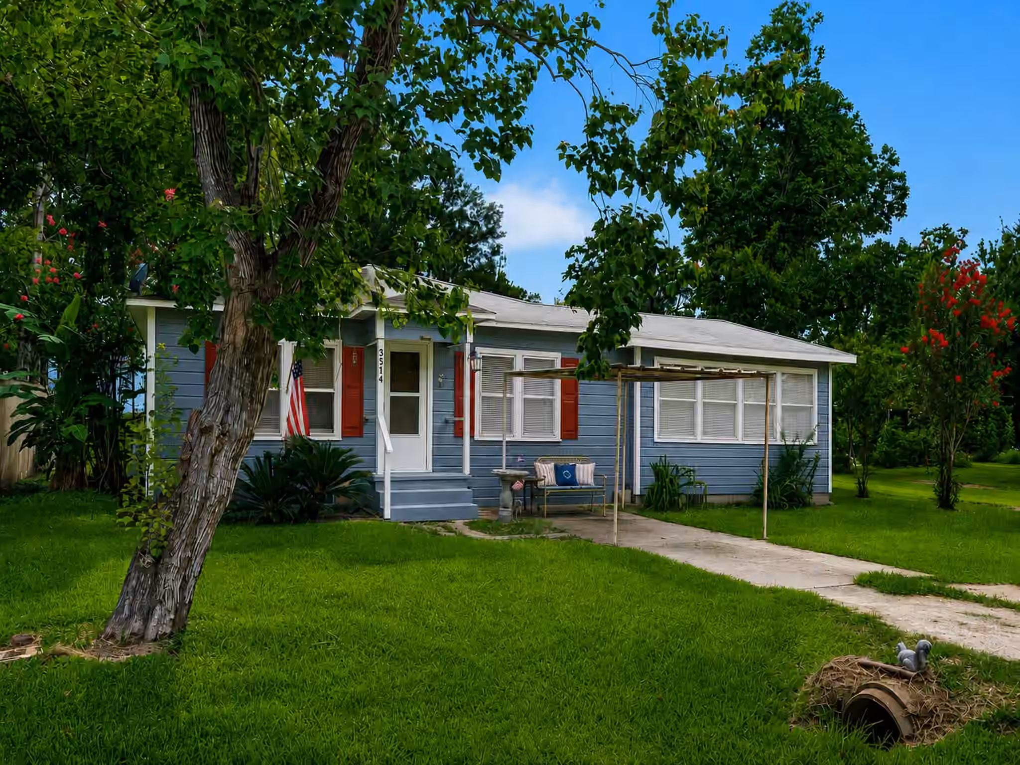 Photo 2 of 3514 Commerce Street, Damon, TX